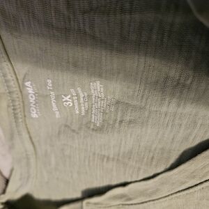 Sonoma Women's Relaxed Tee in Olive Green